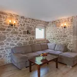 Willa Veronika - Makarska By Guide *