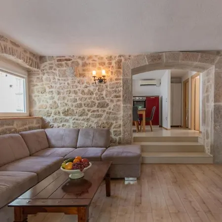 Veronika - Makarska By Guide Villa *