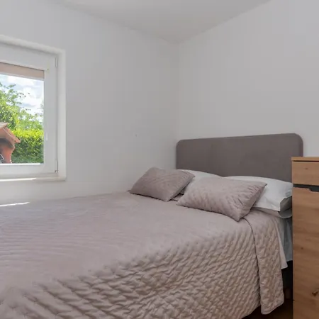 Villa Veronika - Makarska By Guide *