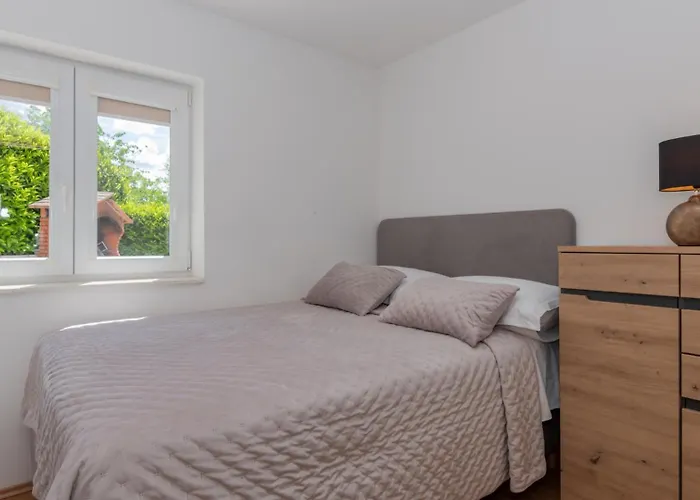 Villa Veronika - Makarska By Guide *