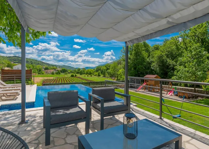 Veronika - Makarska By Guide Poljica (Makarska)